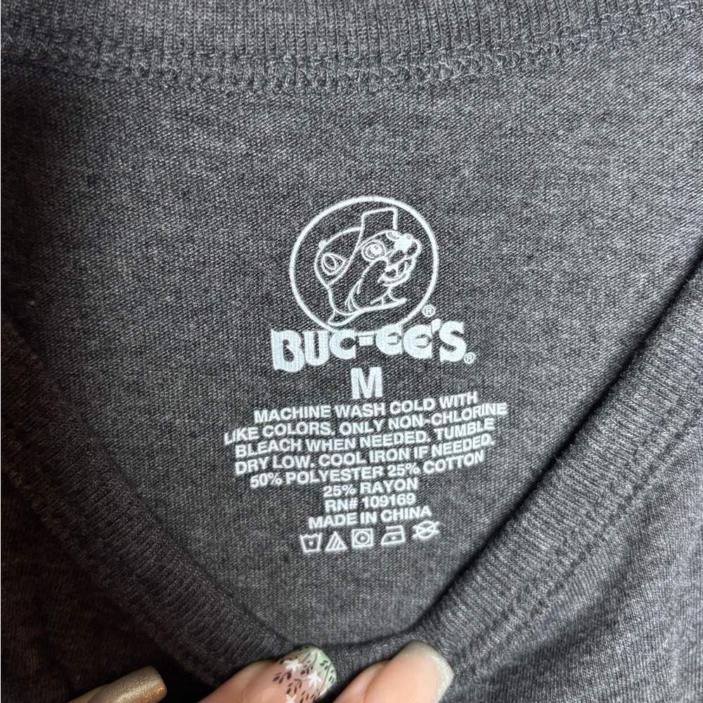 Buc-ee’s Gray Tank with Floral and Beaver Graphic Cotton Blend Size M - Picture 2 of 4
